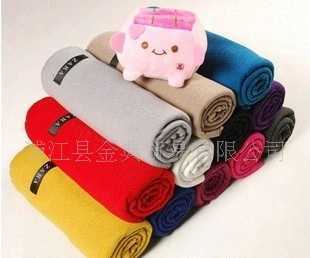 从宋慧乔的时尚选择到ZARA围巾 关于潮流与二手市场的思考